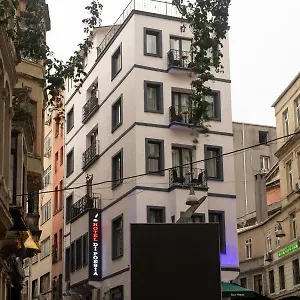 Di Poesia ** Istanbul